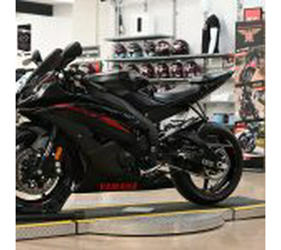 2015 Yamaha R6