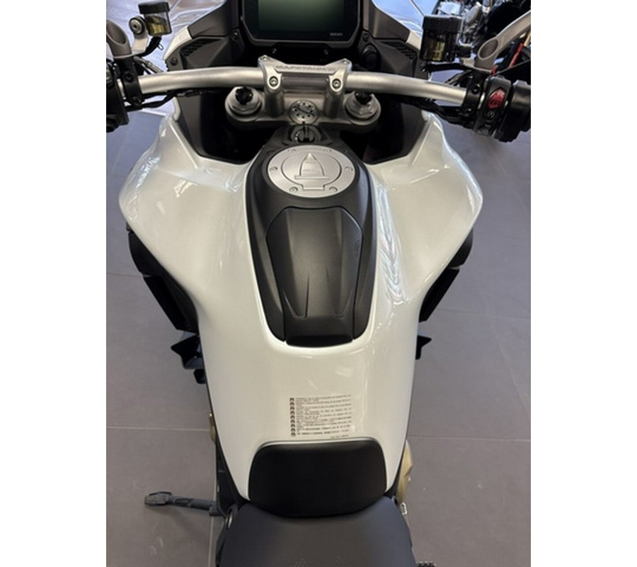 2026 Ducati Multistrada V4 S Travel & Radar Arctic White