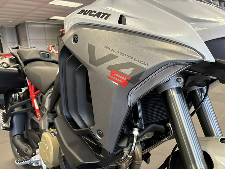 2026 Ducati Multistrada V4 S Travel & Radar Arctic White