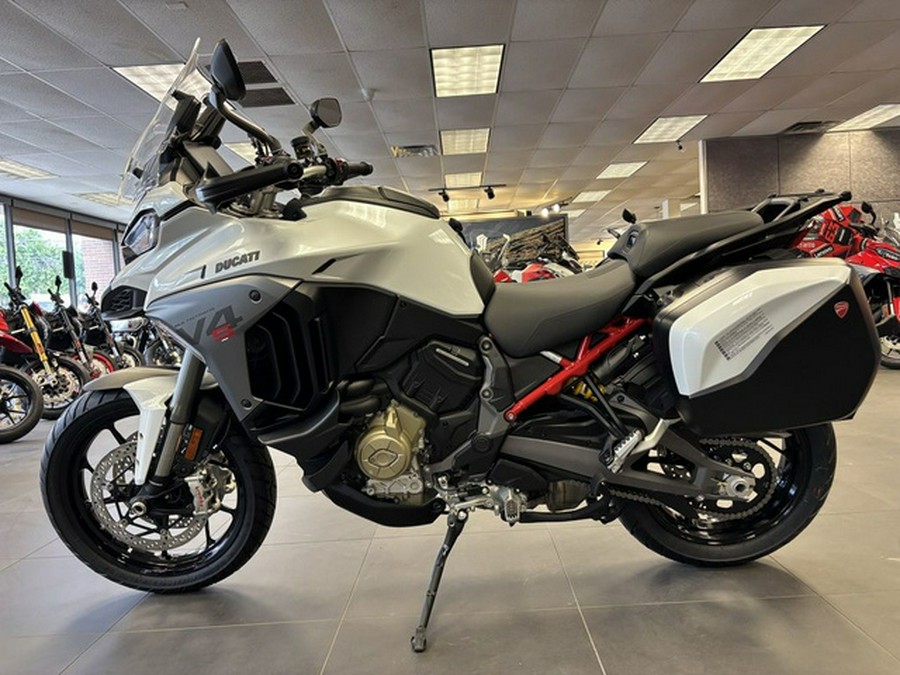 2026 Ducati Multistrada V4 S Travel & Radar Arctic White