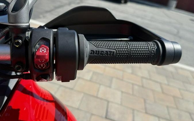 2027 Ducati Multistrada V4 Pike's Peak