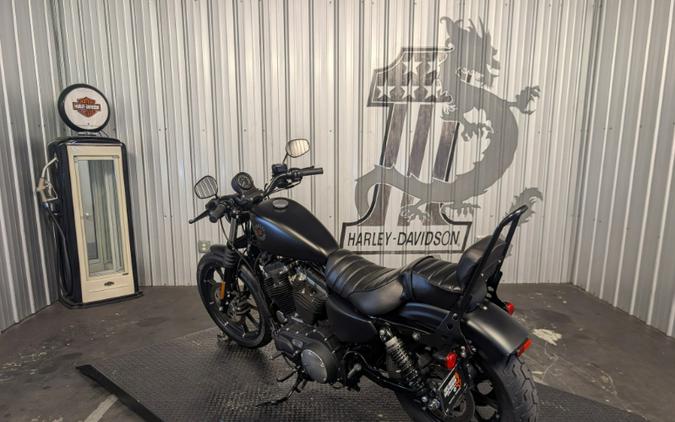 2022 Harley-Davidson IRON 883