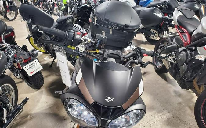 2020 Triumph Speed Triple RS Matte Jet Black