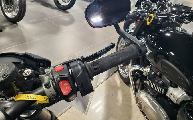 2020 Triumph Speed Triple RS Matte Jet Black