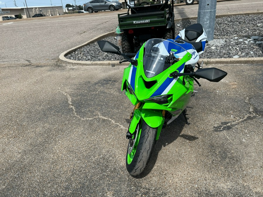 2024 Kawasaki Ninja ZX-6R 40th Anniversary Edition ABS