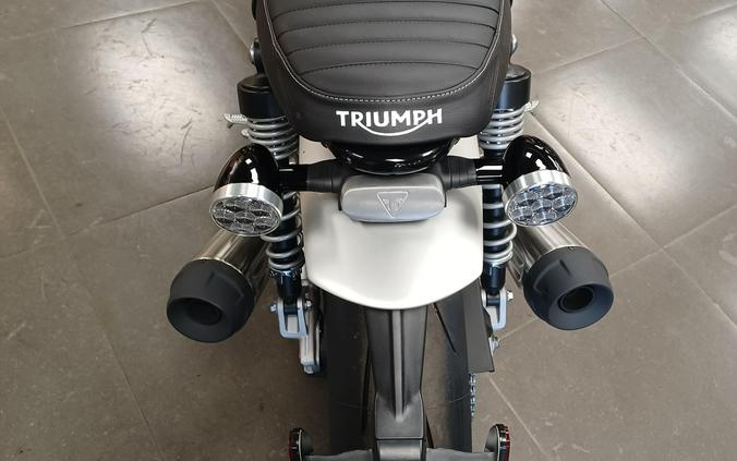 2024 Triumph Speed Twin 1200 Jet Black