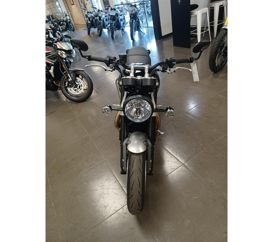 2024 Triumph Speed Twin 1200 Jet Black