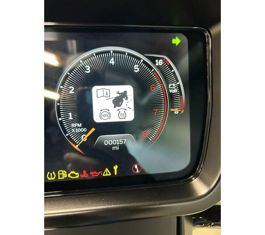 2025 Harley-Davidson® FLHX - Street Glide®