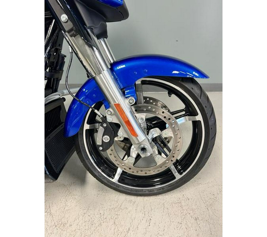 2025 Harley-Davidson® FLHX - Street Glide®