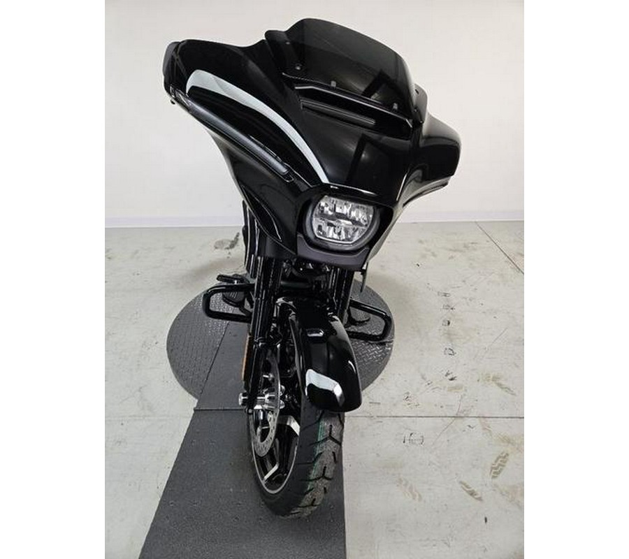 2025 Harley-Davidson® FLHX - Street Glide®