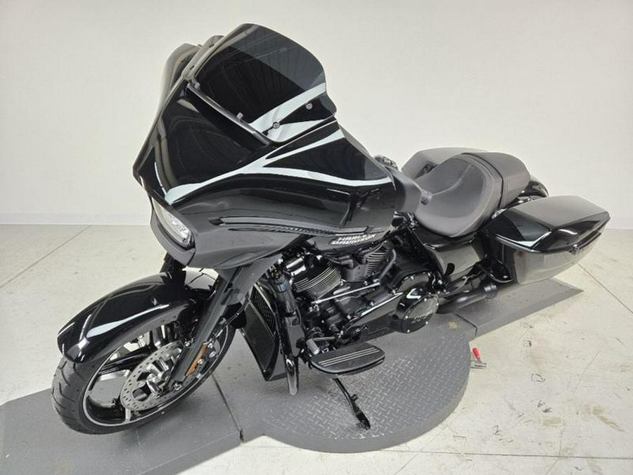 2025 Harley-Davidson® FLHX - Street Glide®