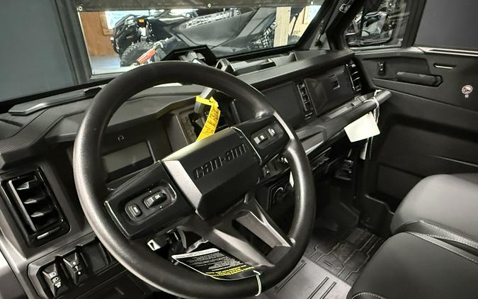 2026 Can-Am Defender Limited HD11