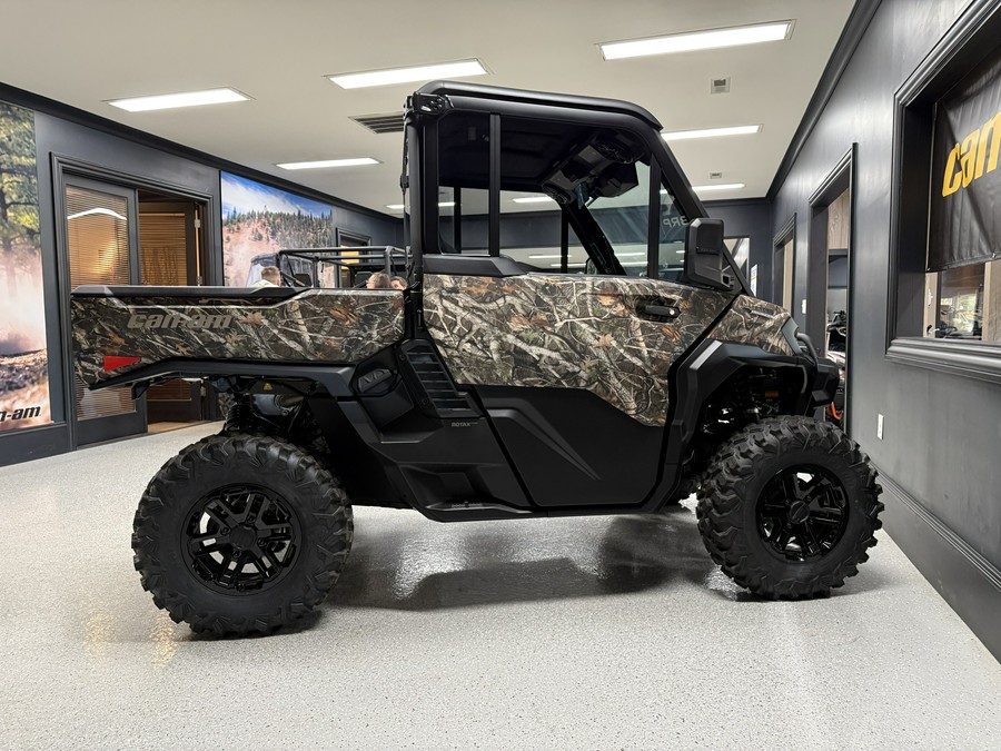 2026 Can-Am Defender Limited HD11