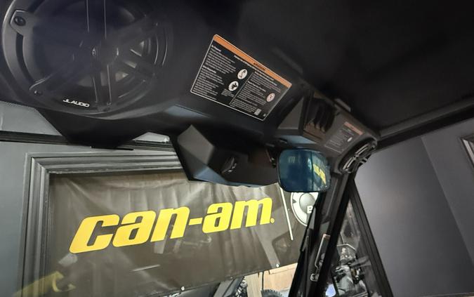 2026 Can-Am Defender Limited HD11