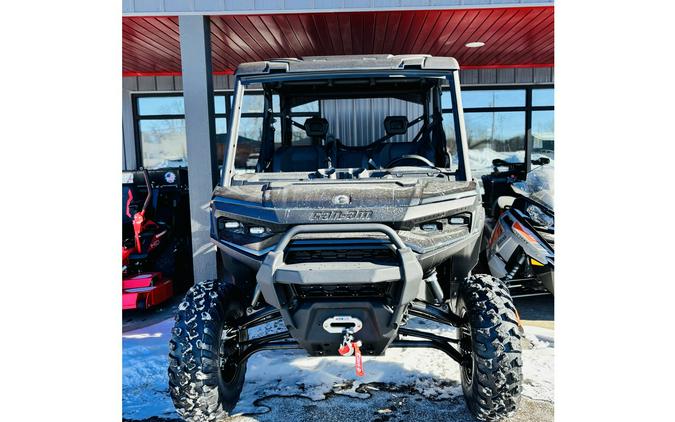 2026 Can-Am SSV DEF MAX XT 65 HD11 BK 26 XT HD11
