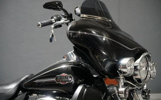 2009 Harley-Davidson® FLHTCU - Ultra Classic® Electra Glide®