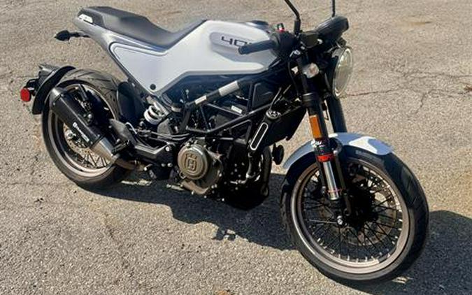 2023 Husqvarna Svartpilen 401