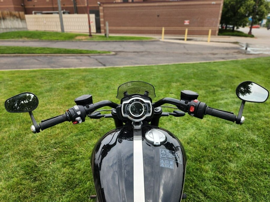 2025 Triumph Rocket 3 Storm R