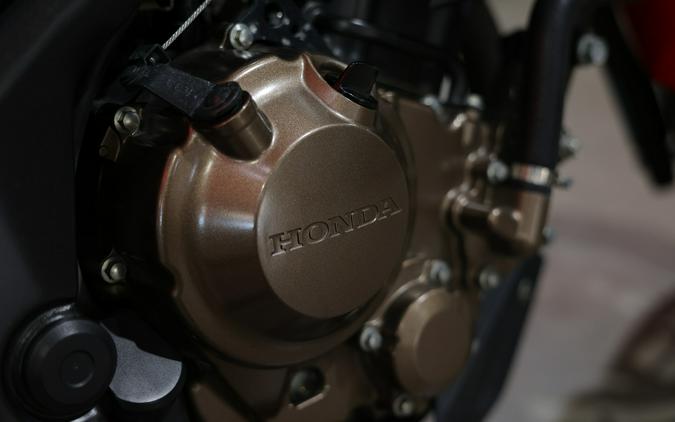 2017 CB300F - RED - Honda