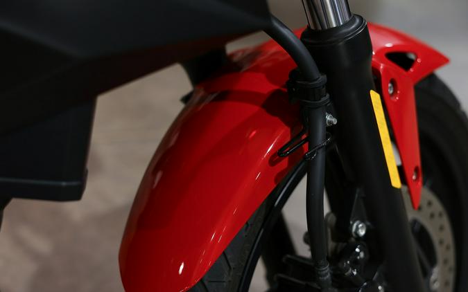 2017 CB300F - RED - Honda