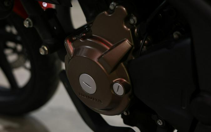 2017 CB300F - RED - Honda