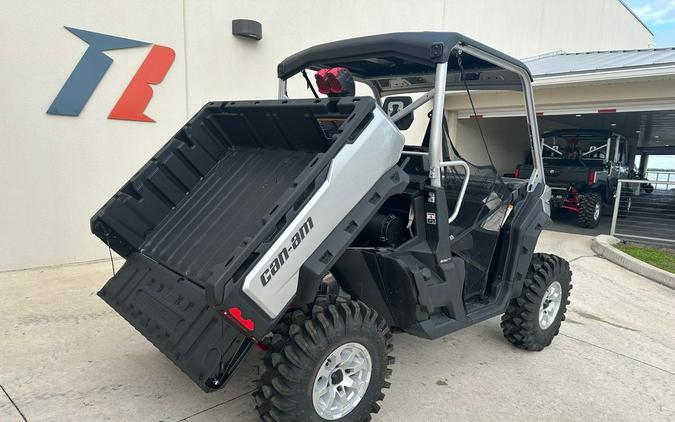 2024 Can-Am™ Defender X mr HD10