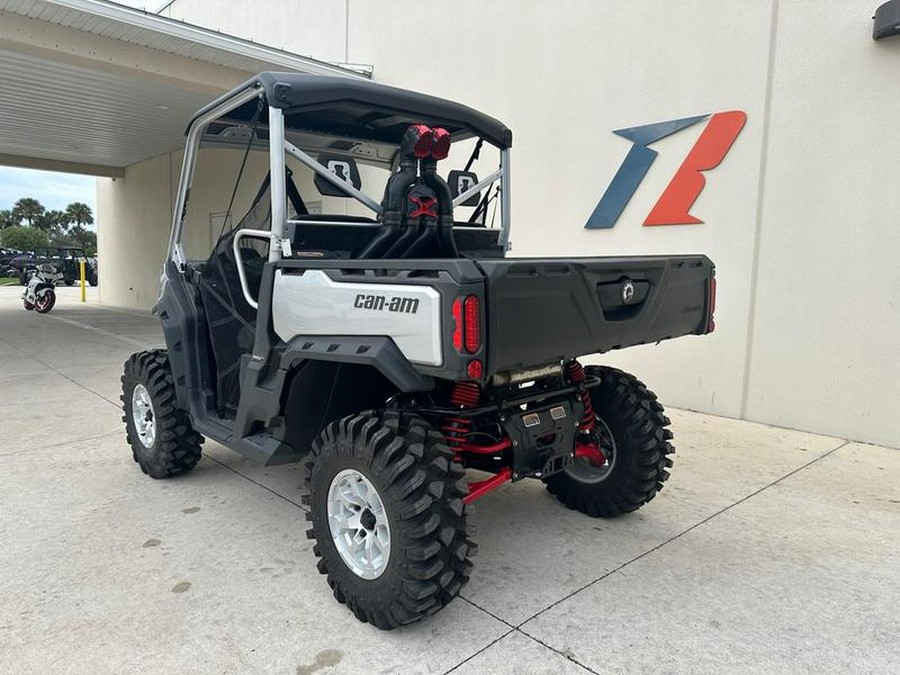 2024 Can-Am® Defender X mr HD10