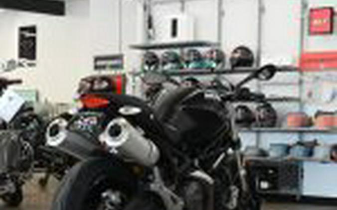 2009 Ducati Monster 696