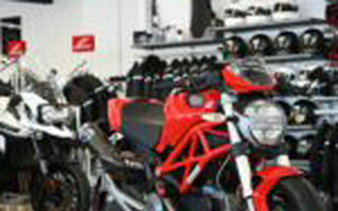 2009 Ducati Monster 696