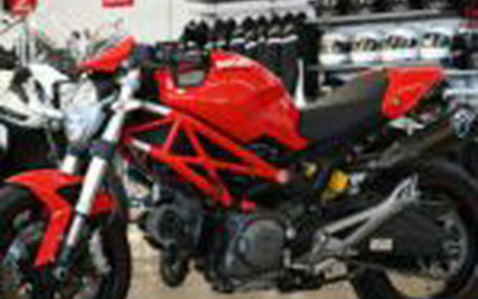 2009 Ducati Monster 696