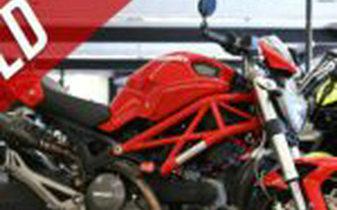 2009 Ducati Monster 696