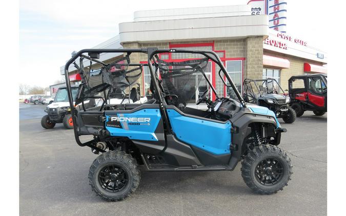 2025 Honda Pioneer 1000-5 Deluxe