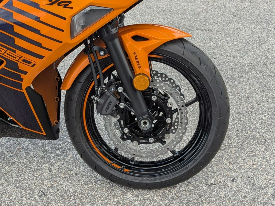 2025 Kawasaki Ninja 650 ABS