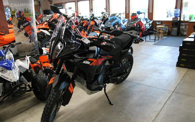 2024 KTM 790 Adventure