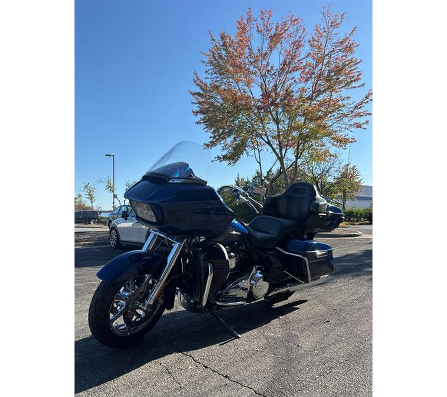 2015 Harley-Davidson CVO™ Road Glide® Ultra