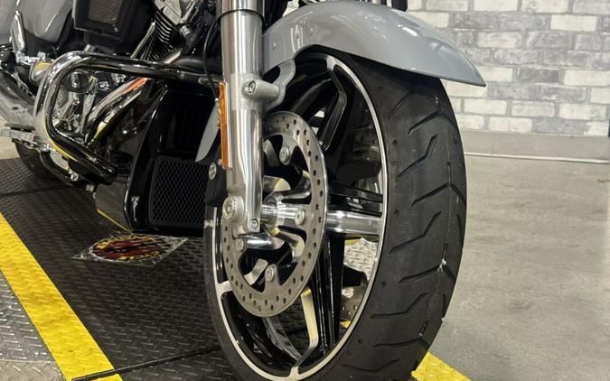 FLHX 2025 Street Glide™