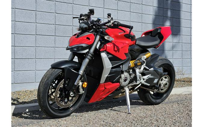 2023 Ducati Streetfighter V2