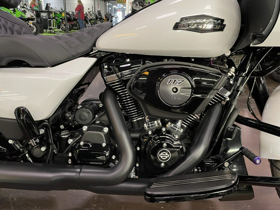 2025 Harley-Davidson® CVO™ Road Glide®