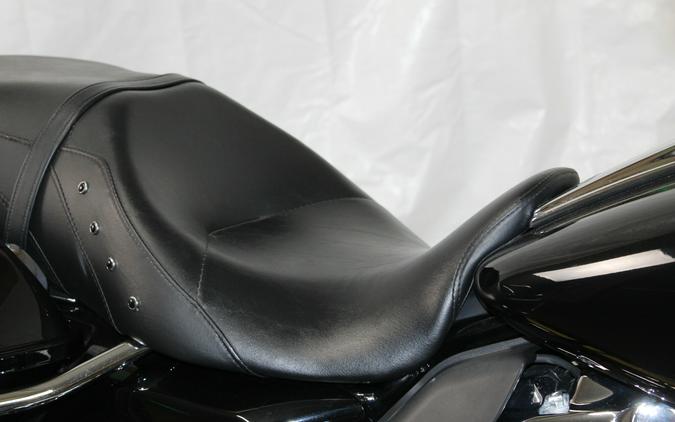 Harley-Davidson® Road King® 2020 FLHR 654453A BLACK
