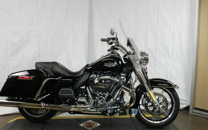 Harley-Davidson® Road King® 2020 FLHR 654453A BLACK
