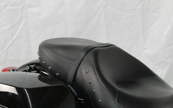 Harley-Davidson® Road King® 2020 FLHR 654453A BLACK