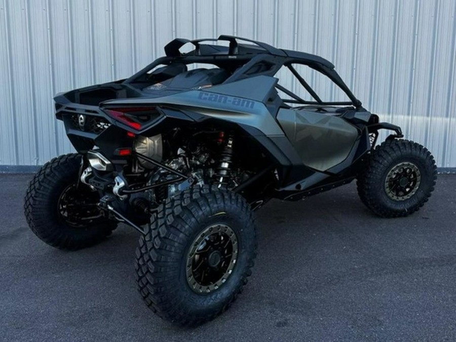 2026 Can-Am Maverick R X Rc