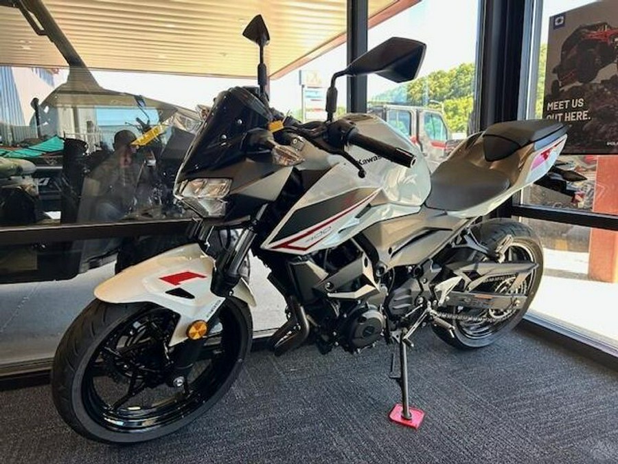 Used 2022 Kawasaki Z400 ABS