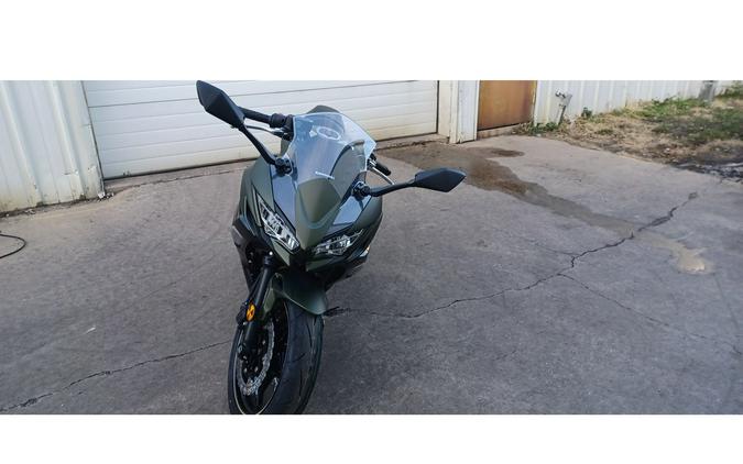 2024 Kawasaki NINJA 650 ABS KRT EDITION