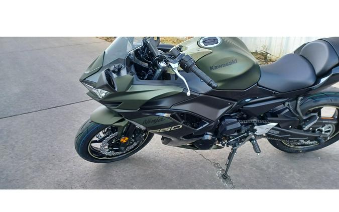 2024 Kawasaki NINJA 650 ABS KRT EDITION