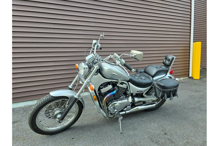2003 Suzuki INTRUDER