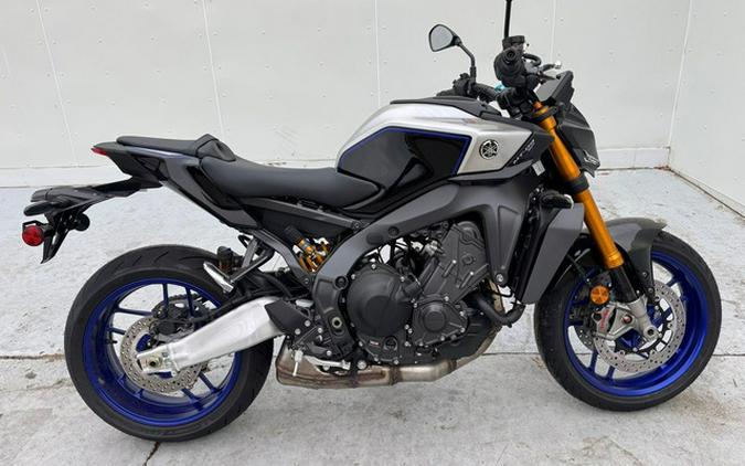 2025 Yamaha MT 09 SP