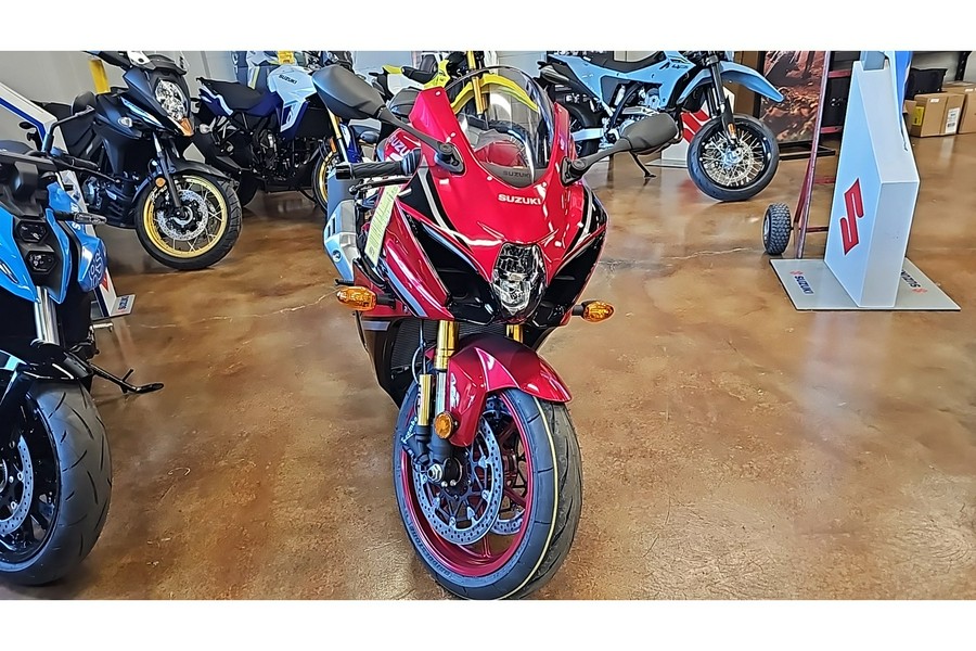 2025 Suzuki GSX-R1000RAM5
