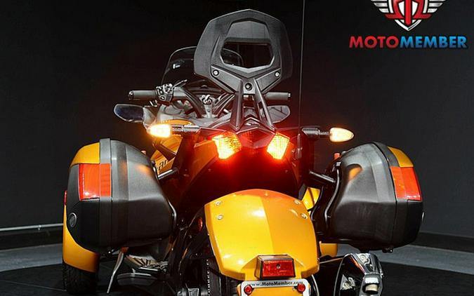 2014 Can-Am Spyder ST Limited SE5