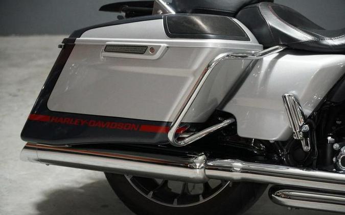 2019 Harley-Davidson® FLHXSE - CVO™ Street Glide®